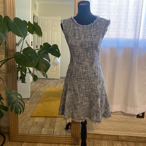 Sleeveless dress